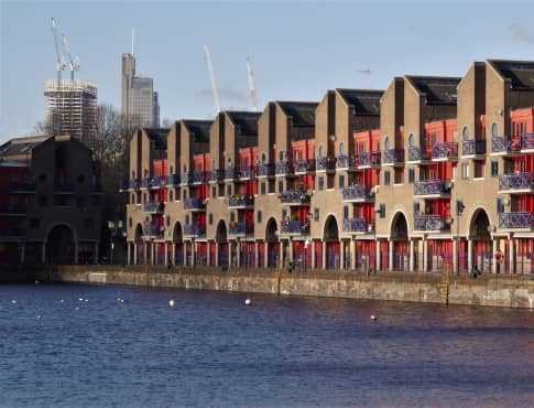 Wapping: Homes and Architectural Styles Explained